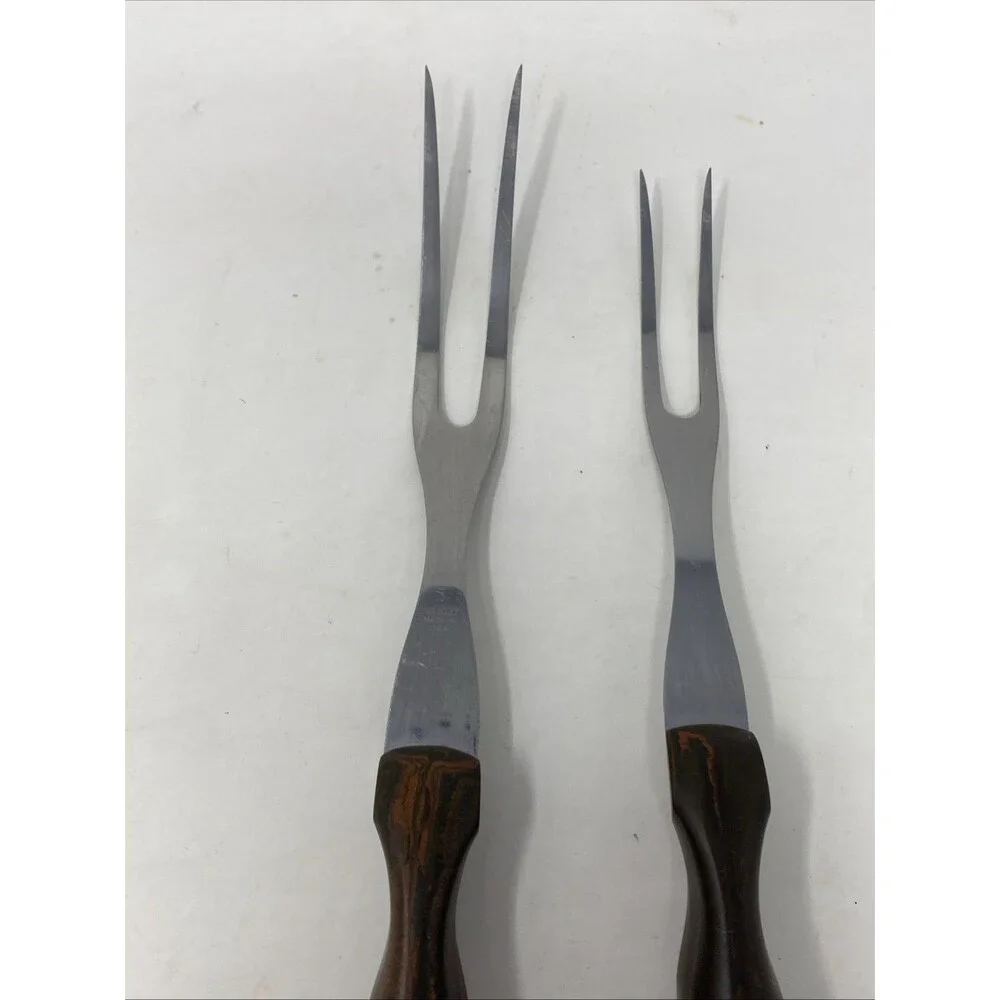 Cutco Carving Set With Wall Storage Box, No 26, 27, &23 On Knife